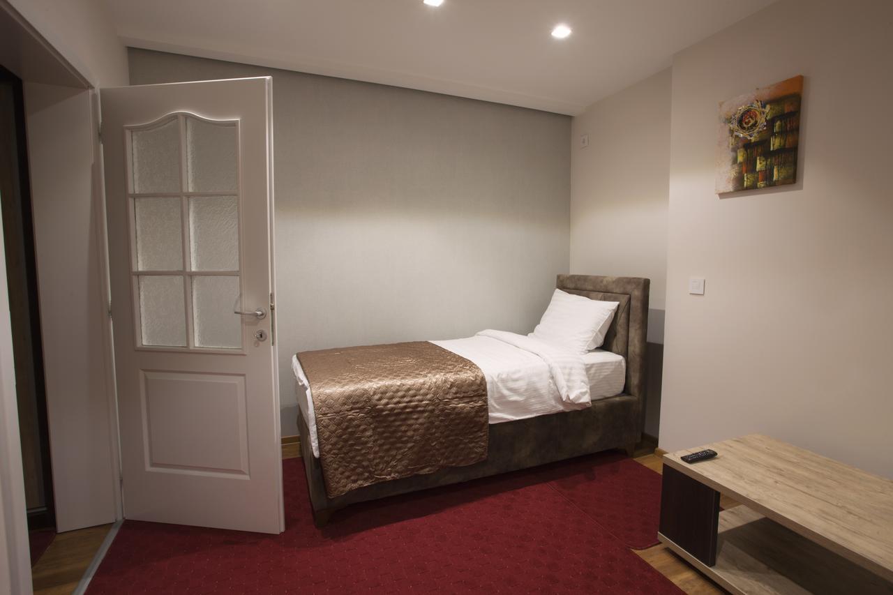 Apartmani Brocat Novi Pazar Extérieur photo